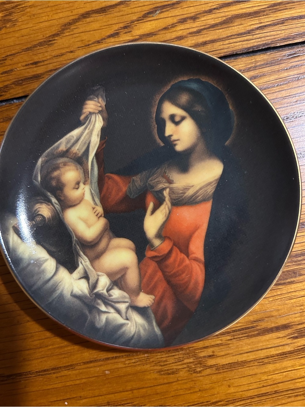 Classic Madonna and Child Decorative Plate in Black and Red